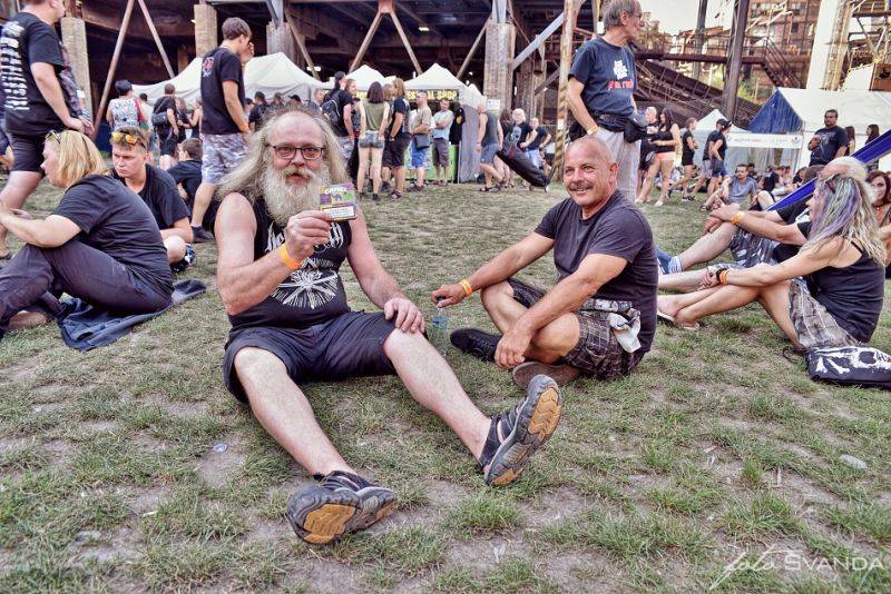 Ostrava v plamenech: Fanoušky rozpálili Arch Enemy, Loudness i Kreyson