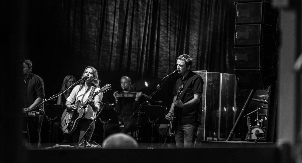 Aneta Langerová zpívala na Vyšehradě o srpnových kometách i o tom, jak se nad Prahou stmívá