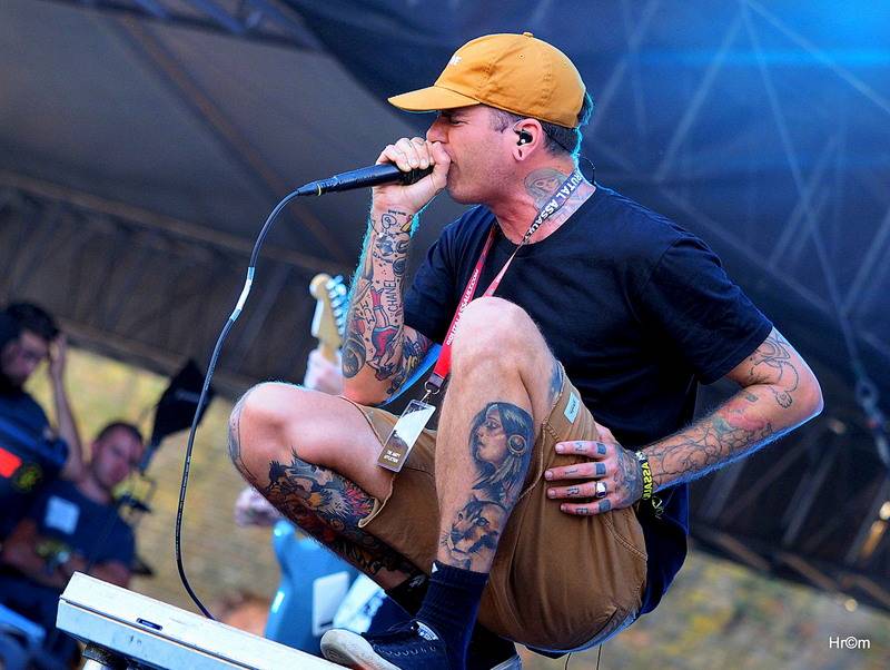 Dvacátý druhý ročník Brutal Assault začal pekelně zostra - s Madball nebo Overkill