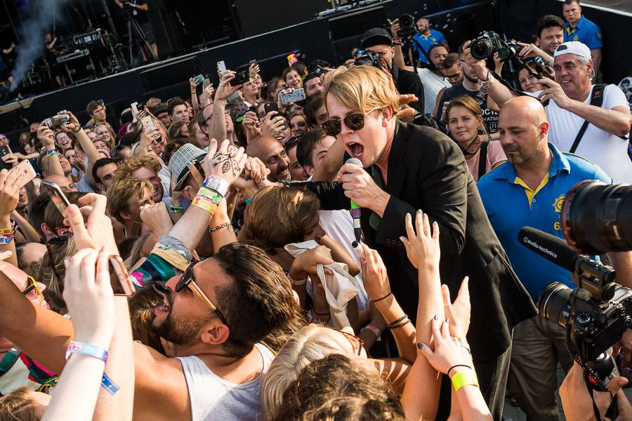 Druhý den Szigetu byl ve znamení indie a rapu, hvězdami programu byli Wiz Khalifa, Biffy Clyro či The Vaccines