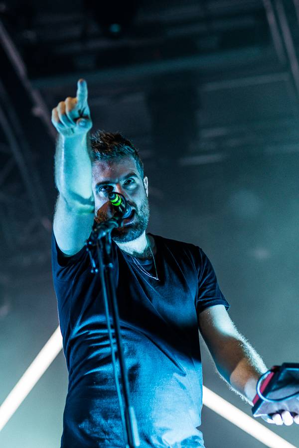 Druhý den Szigetu byl ve znamení indie a rapu, hvězdami programu byli Wiz Khalifa, Biffy Clyro či The Vaccines