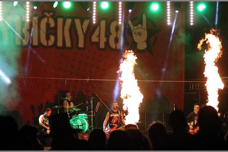 Hrady CZ se přesunuly na Moravu, na Veveří vystoupili Arakain s Lucií Bílou, Tomáš Klus i Anna K.