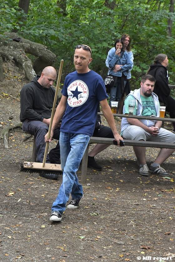 Prasofest na Vlčtejně ovládla skupina Trautenberk