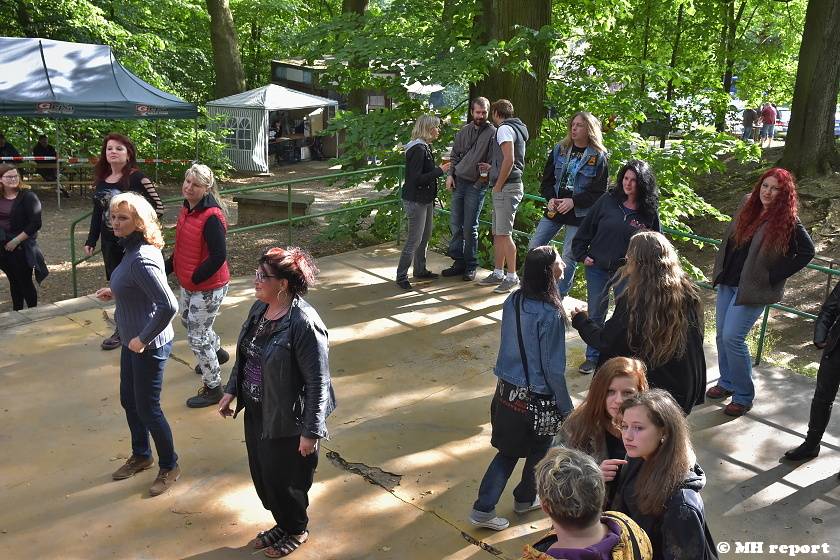 Prasofest na Vlčtejně ovládla skupina Trautenberk