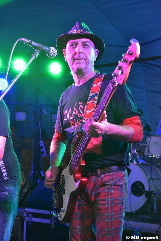 Prasofest na Vlčtejně ovládla skupina Trautenberk