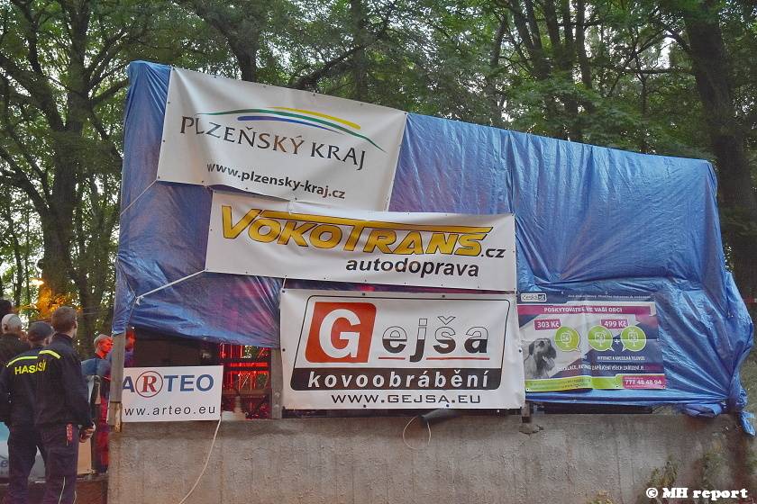 Prasofest na Vlčtejně ovládla skupina Trautenberk