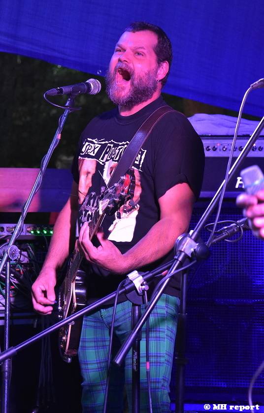 Prasofest na Vlčtejně ovládla skupina Trautenberk