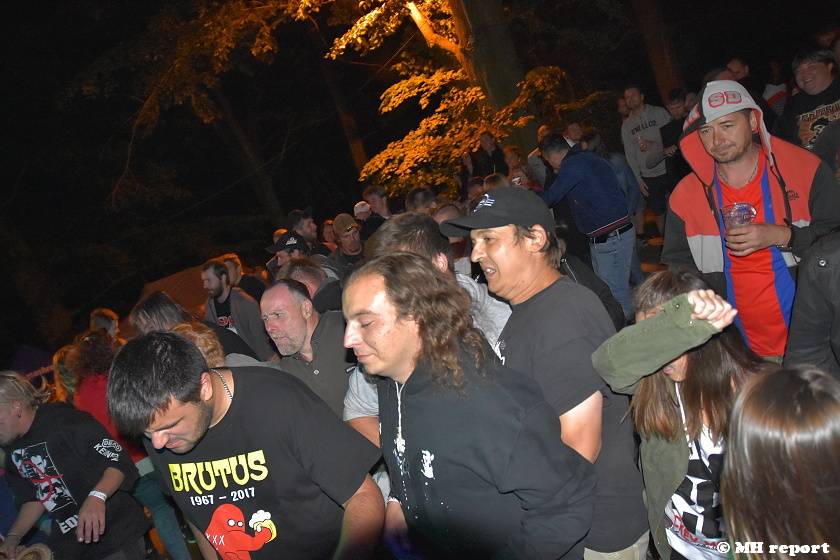 Prasofest na Vlčtejně ovládla skupina Trautenberk