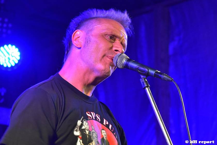 Prasofest na Vlčtejně ovládla skupina Trautenberk