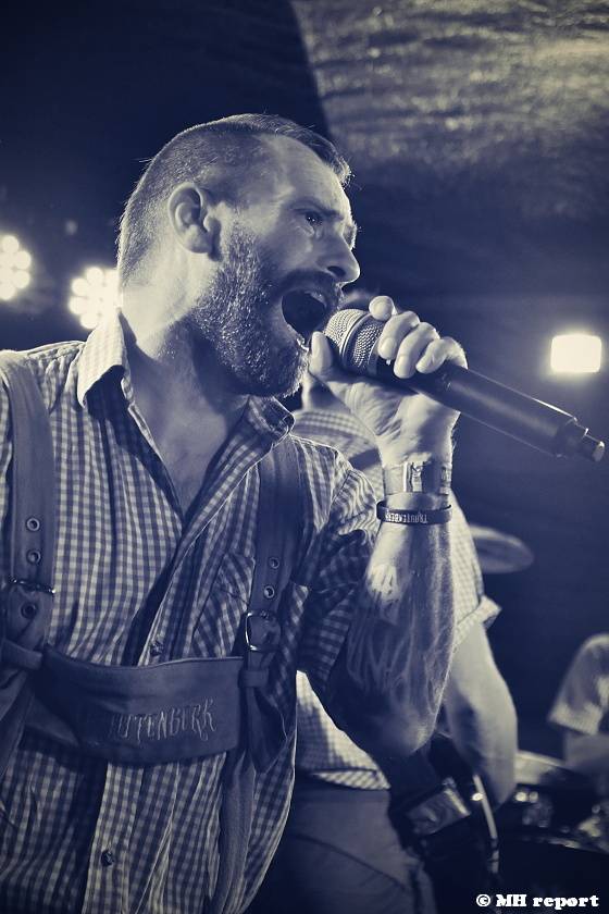 Prasofest na Vlčtejně ovládla skupina Trautenberk