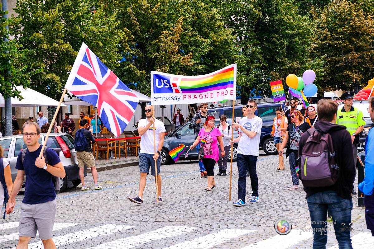 Prague Pride vyvrcholila duhovým průvodem a festivalem na Letné, vystoupila rapperka SharkaSs