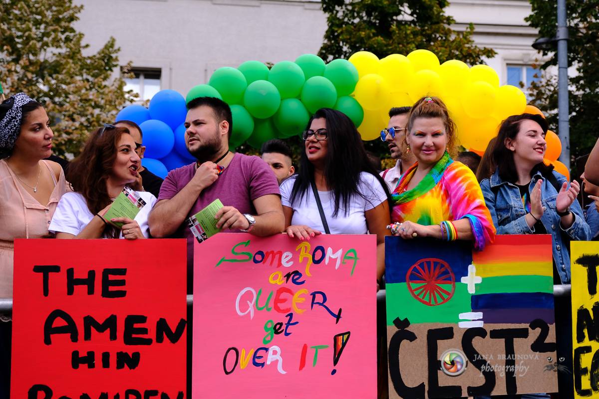 Prague Pride vyvrcholila duhovým průvodem a festivalem na Letné, vystoupila rapperka SharkaSs