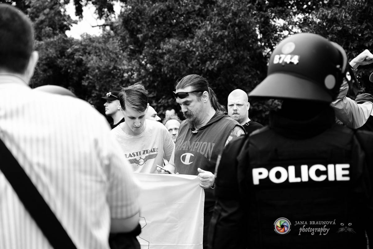 Prague Pride vyvrcholila duhovým průvodem a festivalem na Letné, vystoupila rapperka SharkaSs