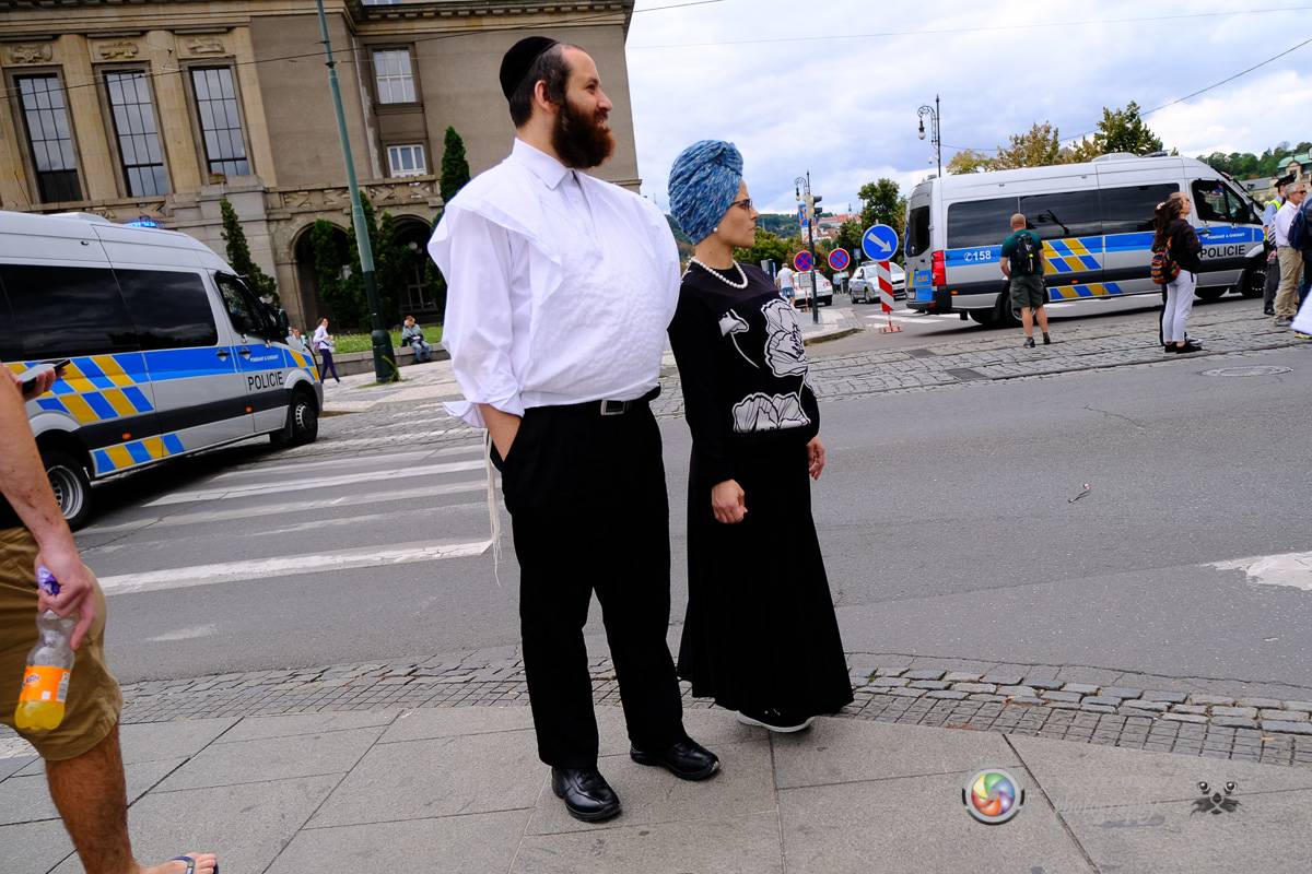 Prague Pride vyvrcholila duhovým průvodem a festivalem na Letné, vystoupila rapperka SharkaSs