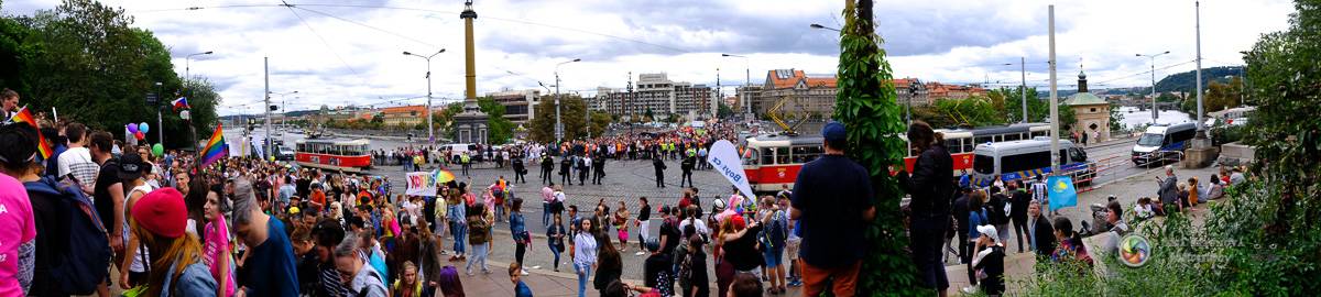 Prague Pride vyvrcholila duhovým průvodem a festivalem na Letné, vystoupila rapperka SharkaSs