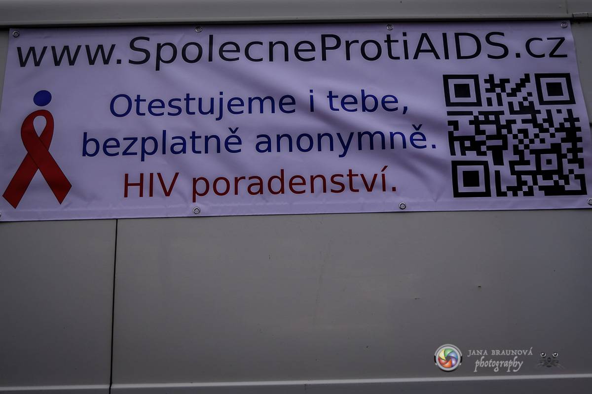 Prague Pride vyvrcholila duhovým průvodem a festivalem na Letné, vystoupila rapperka SharkaSs