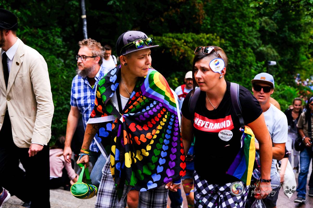 Prague Pride vyvrcholila duhovým průvodem a festivalem na Letné, vystoupila rapperka SharkaSs