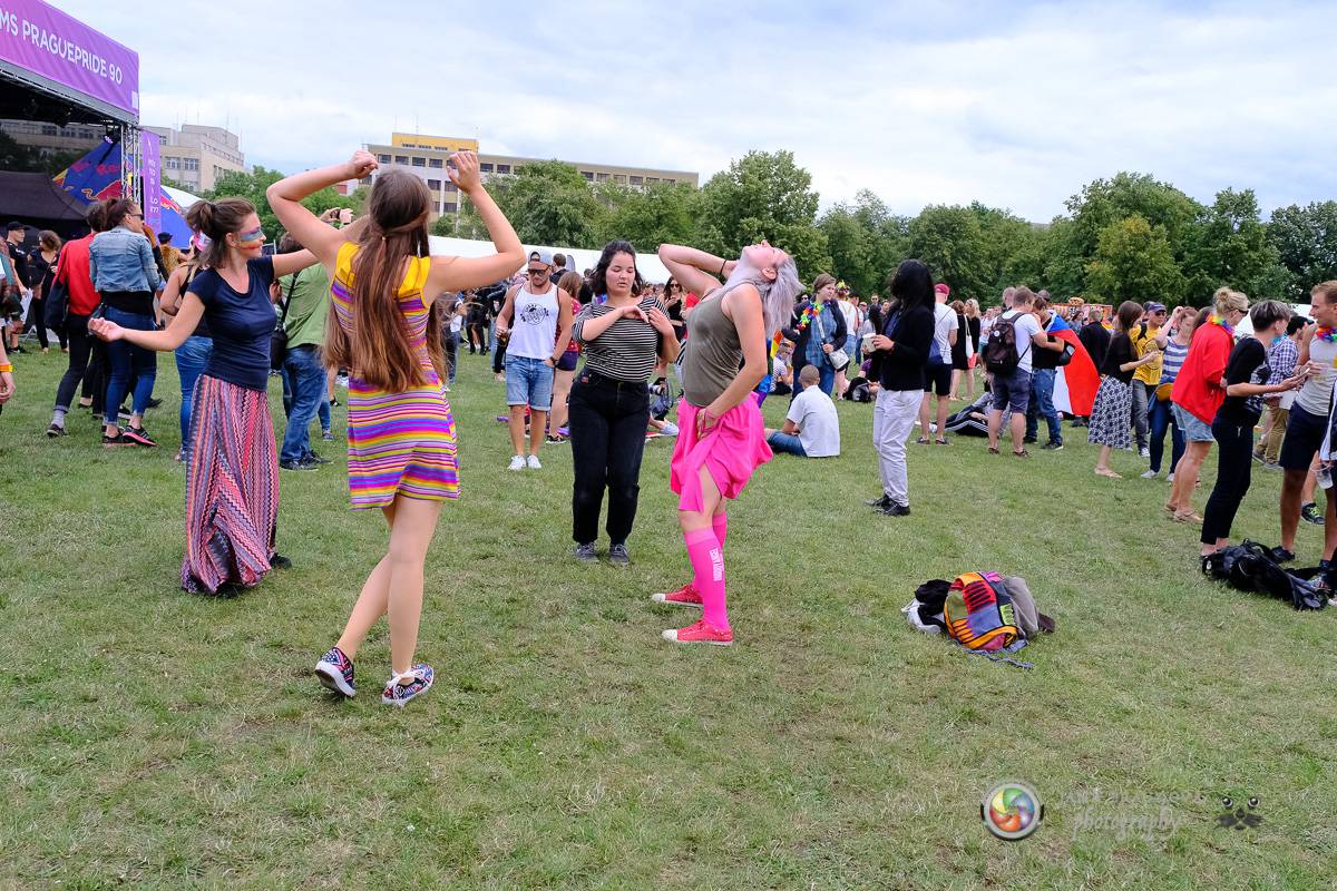 Prague Pride vyvrcholila duhovým průvodem a festivalem na Letné, vystoupila rapperka SharkaSs