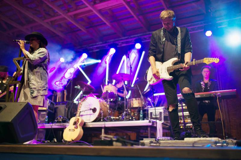 Ewa Farna zazpívala pod širým nebem v Beskydech