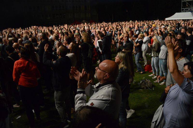 Na koncert Lucie na Soundtracku Poděbrady dohlížel z nebes Radim Hladík