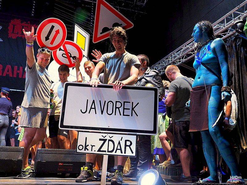 Hrady CZ: Pátek na Bouzově ovládli Rybičky 48 nebo Olympic, volily se nejlepší masky