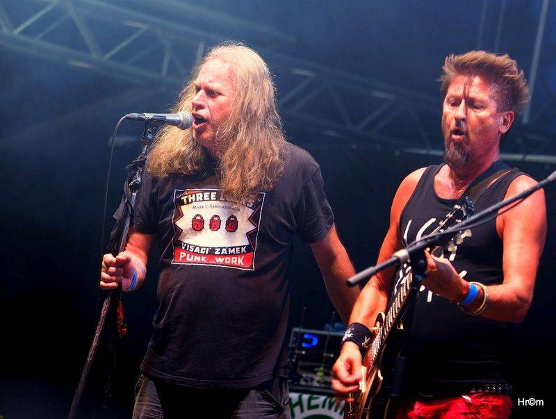 Hrady CZ: Pátek na Bouzově ovládli Rybičky 48 nebo Olympic, volily se nejlepší masky