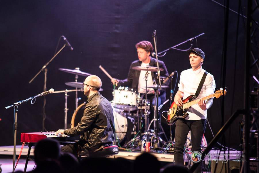 Miro Žbirka, Katarína Knechtová a Ondřej Ruml vystoupili v amfiteátru Loket přímo pod hradem