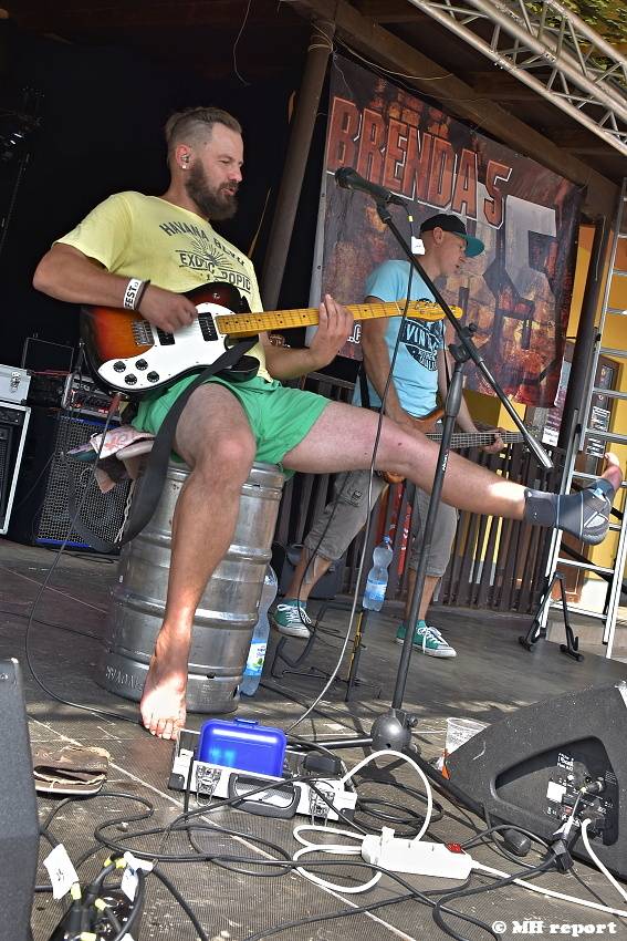 V Tachově proběhl festival JJ Fest vol. 6, zahráli Pearly Seconds nebo SPS