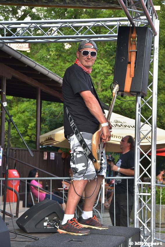 V Tachově proběhl festival JJ Fest vol. 6, zahráli Pearly Seconds nebo SPS