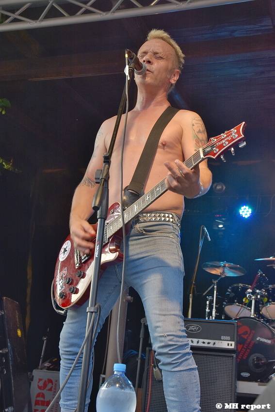 V Tachově proběhl festival JJ Fest vol. 6, zahráli Pearly Seconds nebo SPS