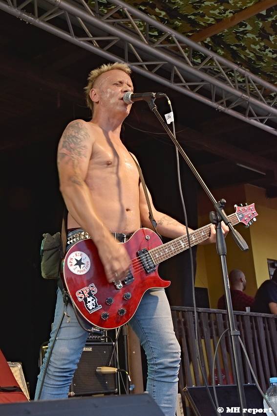 V Tachově proběhl festival JJ Fest vol. 6, zahráli Pearly Seconds nebo SPS