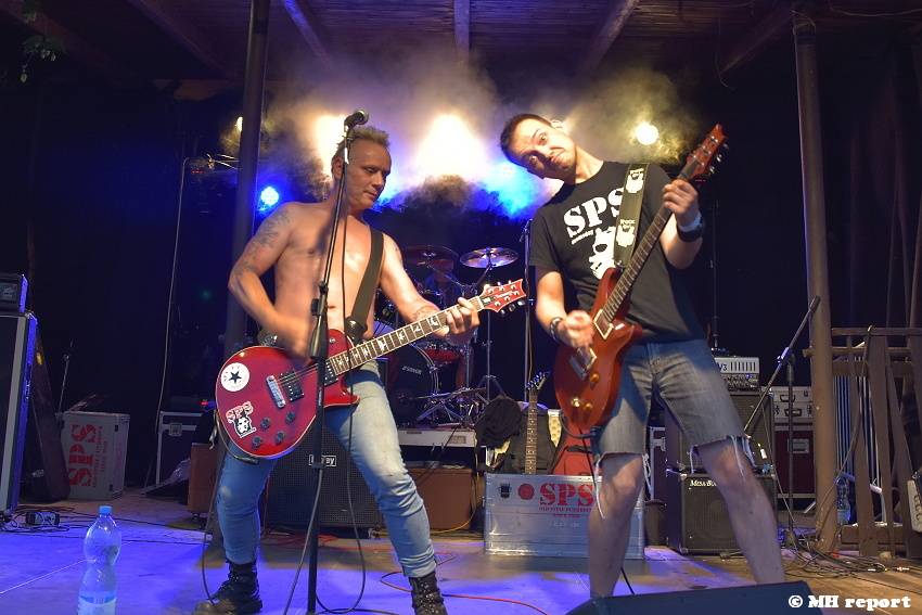 V Tachově proběhl festival JJ Fest vol. 6, zahráli Pearly Seconds nebo SPS