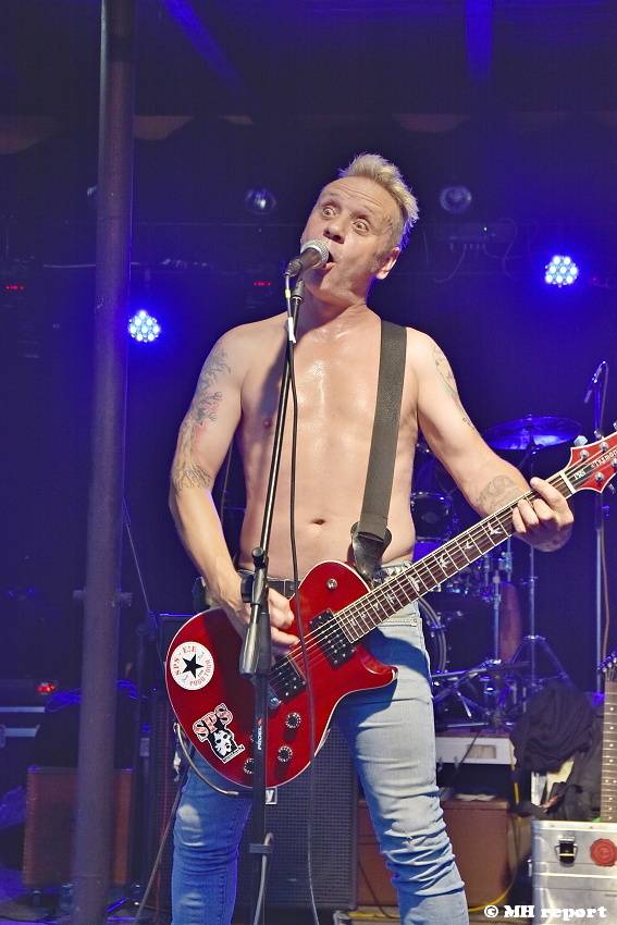 V Tachově proběhl festival JJ Fest vol. 6, zahráli Pearly Seconds nebo SPS