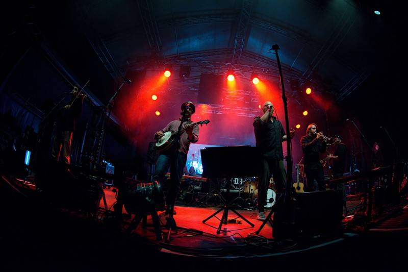 Divokej Bill v Úvalech završil turné, fanouškům servíroval hity i nové album Tsunami