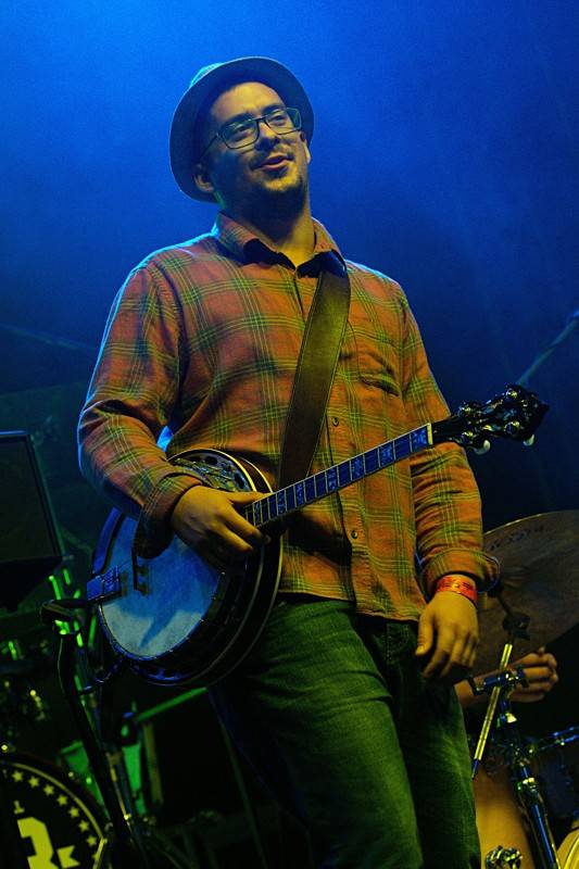 Divokej Bill v Úvalech završil turné, fanouškům servíroval hity i nové album Tsunami