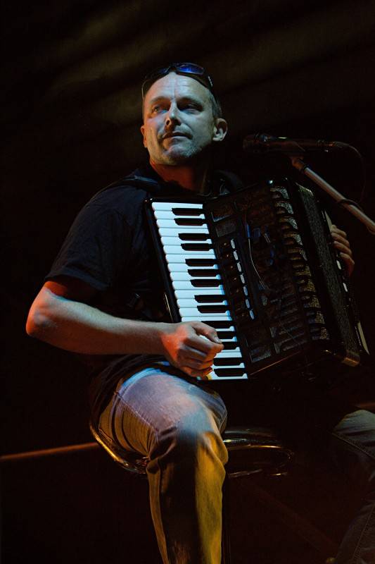 Divokej Bill v Úvalech završil turné, fanouškům servíroval hity i nové album Tsunami