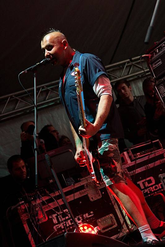 Divokej Bill v Úvalech završil turné, fanouškům servíroval hity i nové album Tsunami