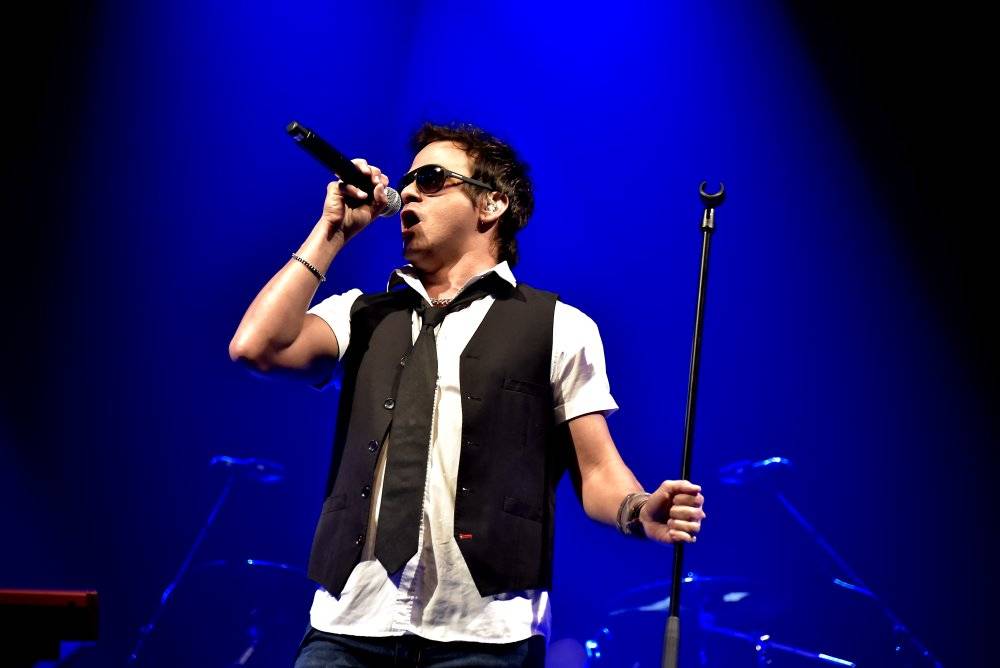  Mike + The Mechanics se proletěli pražskou Lucernou