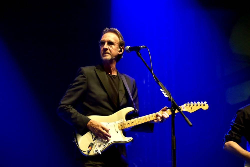  Mike + The Mechanics se proletěli pražskou Lucernou