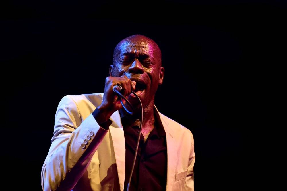  Mike + The Mechanics se proletěli pražskou Lucernou