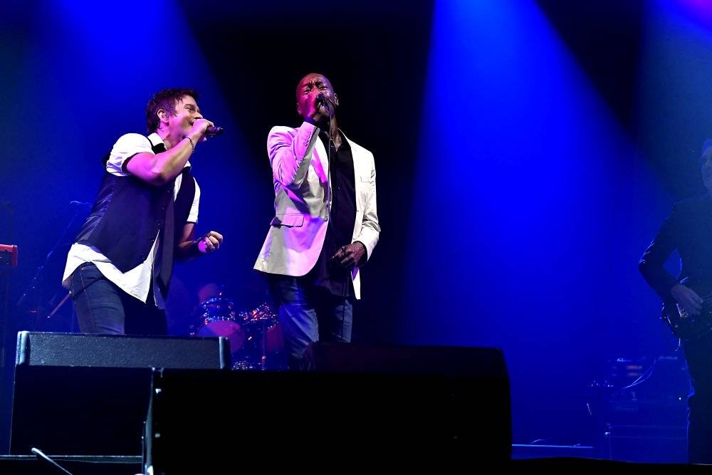  Mike + The Mechanics se proletěli pražskou Lucernou