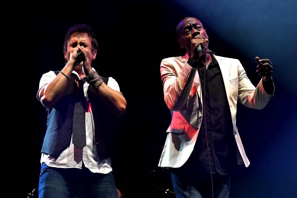  Mike + The Mechanics se proletěli pražskou Lucernou