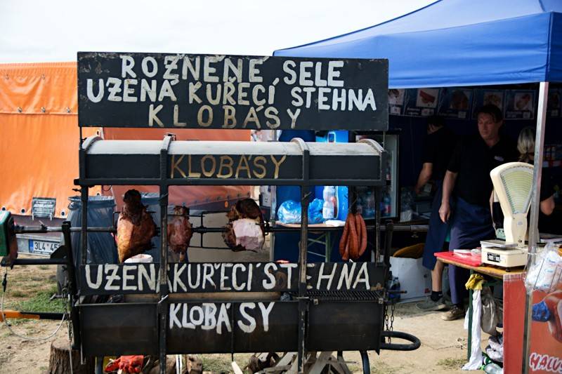 Dožínky na Letné obohatili svými koncerty Slza, Ewa Farna, Voxel nebo Pokáč