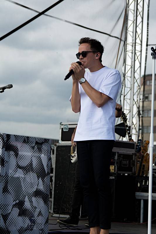 Dožínky na Letné obohatili svými koncerty Slza, Ewa Farna, Voxel nebo Pokáč