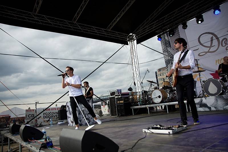 Dožínky na Letné obohatili svými koncerty Slza, Ewa Farna, Voxel nebo Pokáč