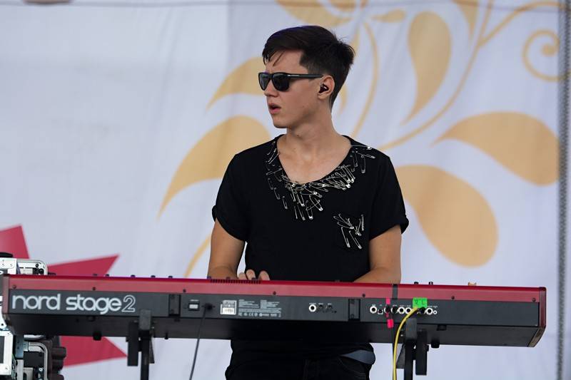 Dožínky na Letné obohatili svými koncerty Slza, Ewa Farna, Voxel nebo Pokáč