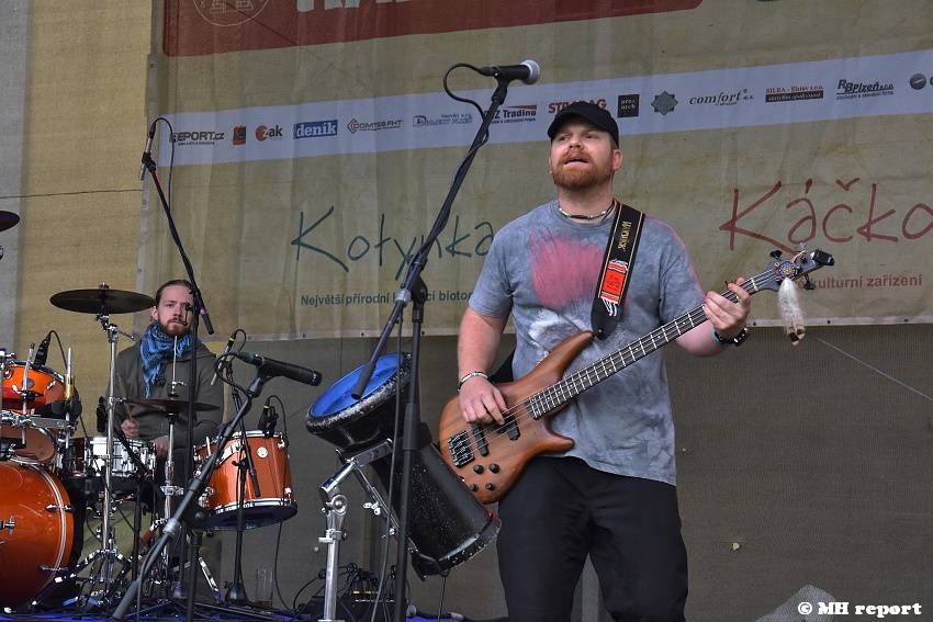Radbuza fest v Dobřanech: Anna K. se loučila s festivalovou sezónou, hráli i Gingerhead, Ill Fish nebo Smrtislav
