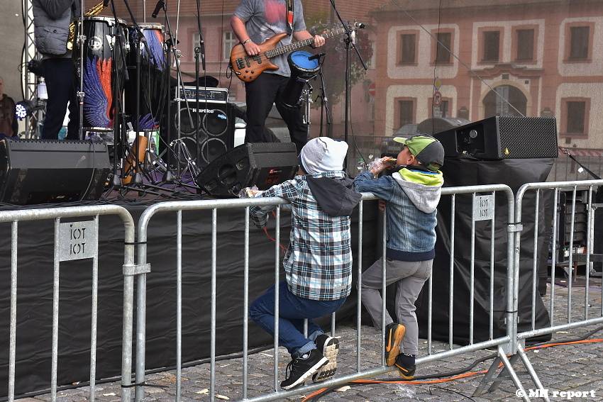 Radbuza fest v Dobřanech: Anna K. se loučila s festivalovou sezónou, hráli i Gingerhead, Ill Fish nebo Smrtislav