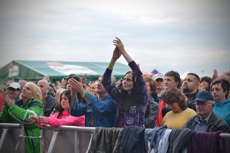 Letní sezónu na Výravě zakončili Suzi Quatro, Olympic, Turbo a ohňostroj