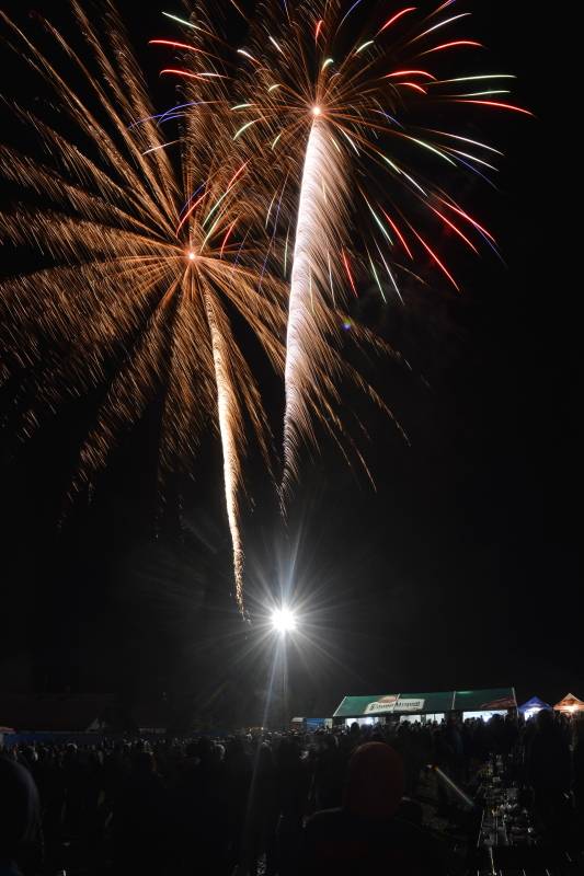 Letní sezónu na Výravě zakončili Suzi Quatro, Olympic, Turbo a ohňostroj